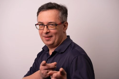 Олег Козырев («ЯРКО») рассказал о работе сценариста в подкасте «Кто здесь аниматор?»