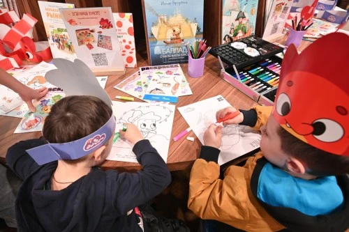 На ВДНХ прошел концерт от блогеров и показ мультсериала «Дракошия»