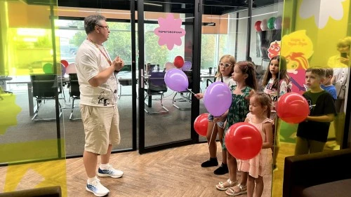 Семьи сотрудников «ЯРКО» увидели, как создаются мультфильмы