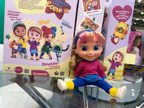 Олег Рой, "Great frame" и фабрика игрушек "Весна" представили новую куклу Есению!