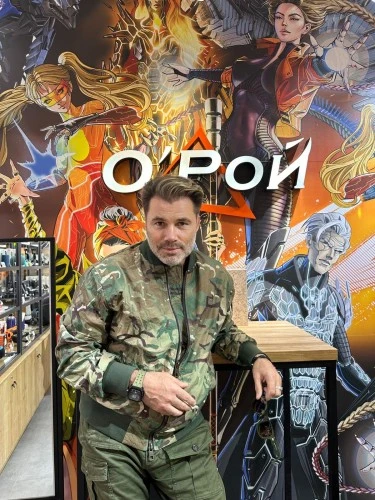 В Афимолл открылся первый магазин бренда «Русские супергерои» BY&Олег Рой